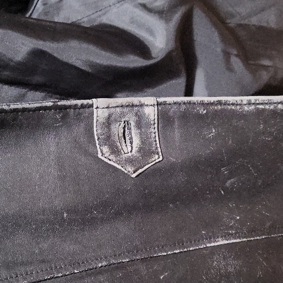 Vintage fur trim leather jacket 90s throw back! - Picture 5 of 6